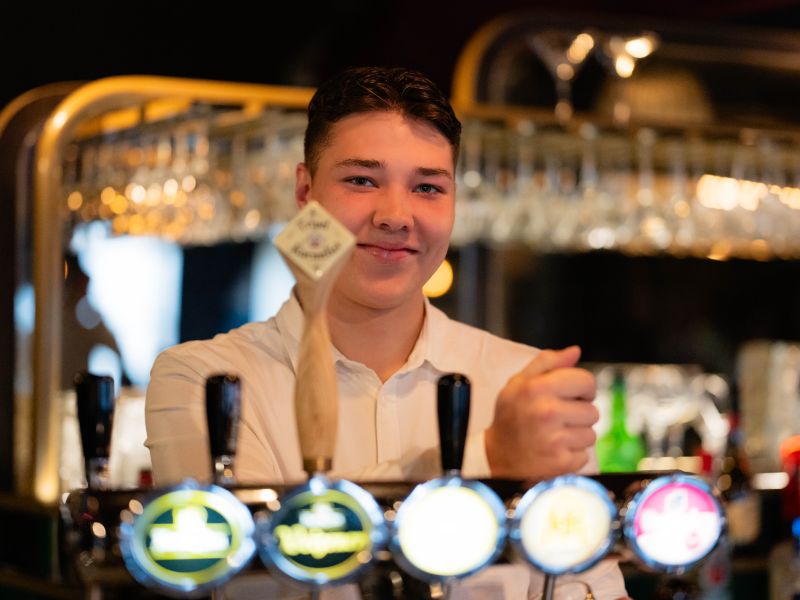 Werken in de horeca zonder ervaring: zo begin je